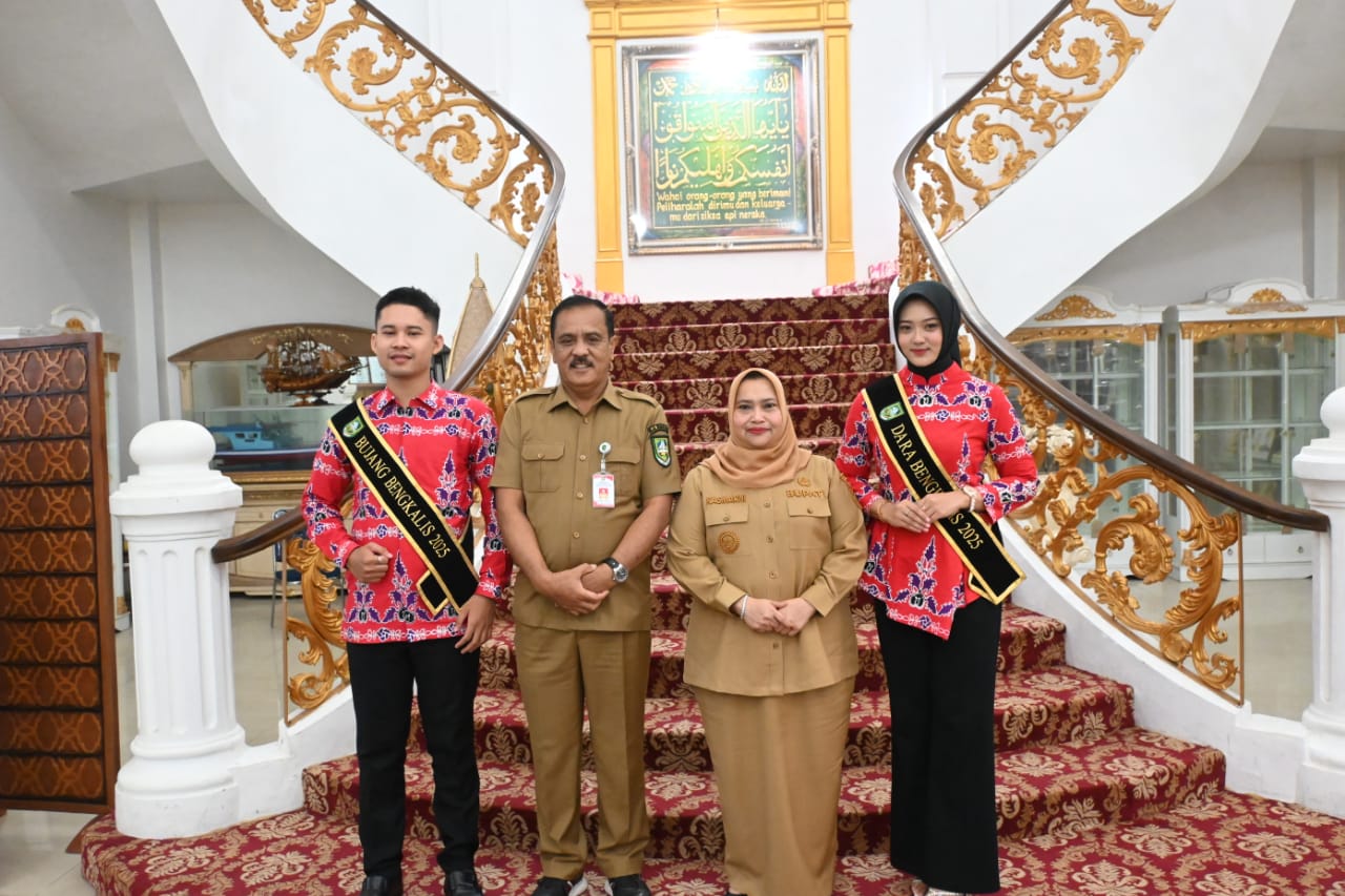 Bujang dan Dara Kabupaten Bengkalis Silaturahmi dengan Bupati Kasmarni Jelang Ajang Provinsi