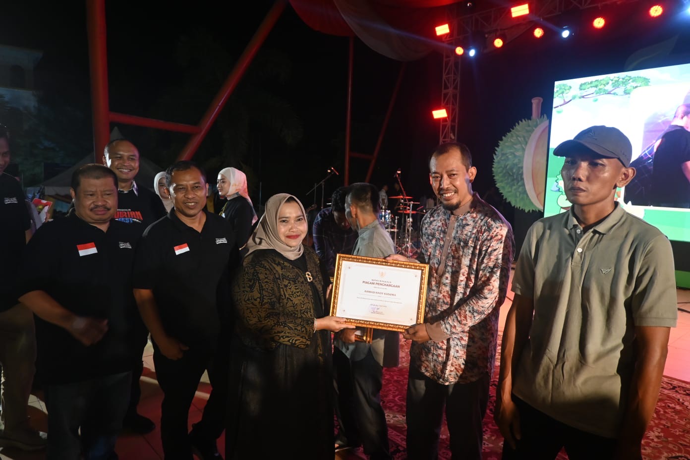 Bupati Bengkalis Kasmarni Resmi Tutup Bengkalis Durian Fest 2026, Dorong Pelestarian Durian Lokal dan Penguatan Pariwisata