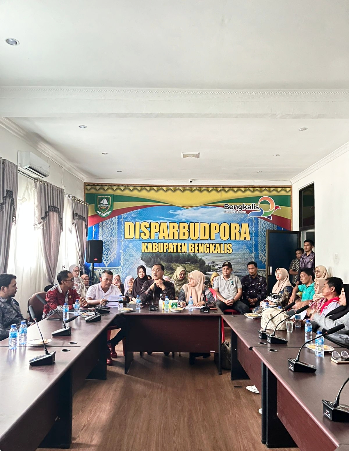 Pimpin Rapat Pelaksanaan Teknis Pawai Ta’aruf, Edi Sakura : Mari Bersama Kita Sukseskan MTQ Ke – 43 Tingkat Provinsi Riau.