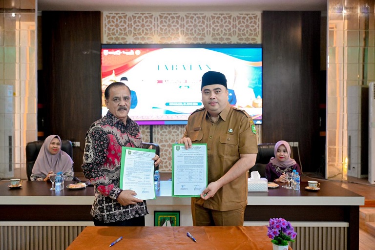 Menutup Masa Pengabdian, Edi Sakura Serahkan Estafet Kepemimpinan Disparbudpora Kepada Ardiansyah