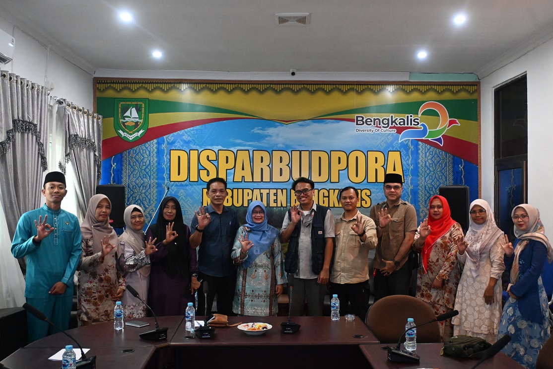 Kepala Disparbudpora Bengkalis Sambut Audiensi BRIN, Bahas Kajian Suaka Harimau Sumatera