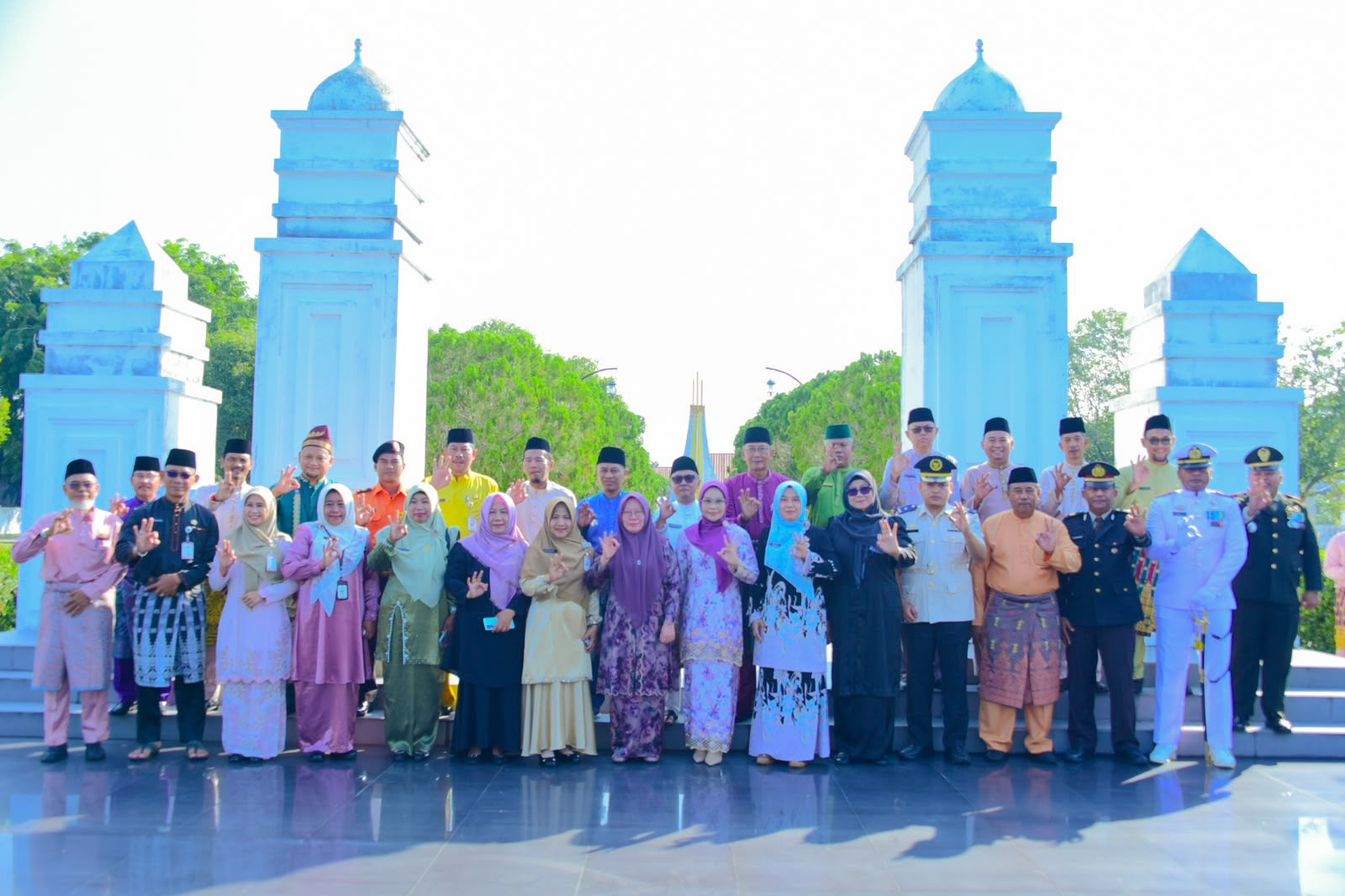 Wakili Kadisparbudpora Khairani Kabid Kebudayaan Ziarah Makam Sempena Hari Jadi ke-514 Bengkalis